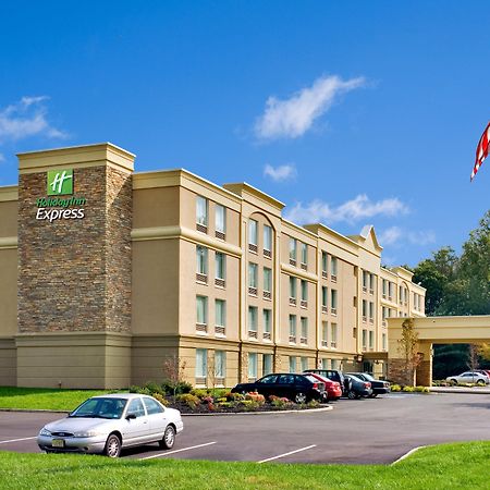 Holiday Inn Express & Suites West Long Branch - Eatontown By Ihg Exteriör bild