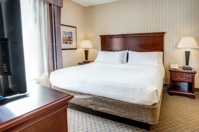 Holiday Inn Express & Suites West Long Branch - Eatontown By Ihg Exteriör bild