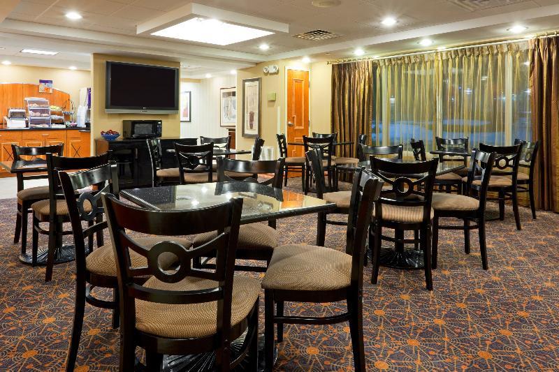Holiday Inn Express & Suites West Long Branch - Eatontown By Ihg Exteriör bild